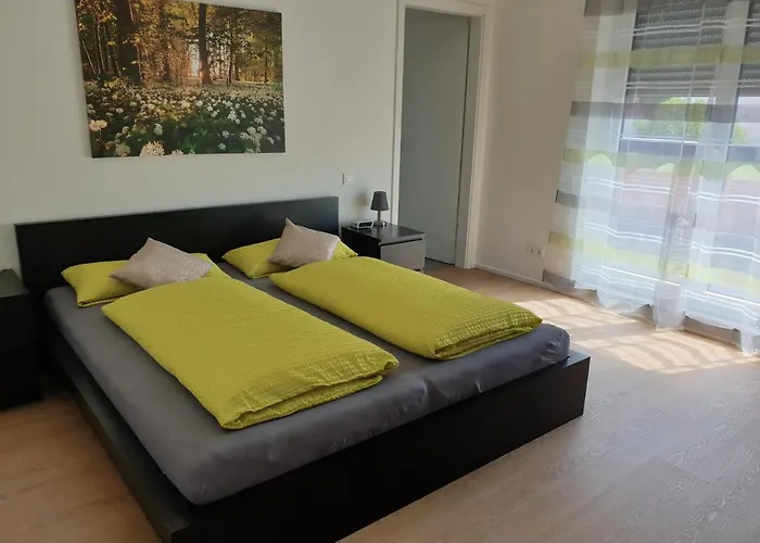 Weingut U. Gaestehaus Becker Gæstehus