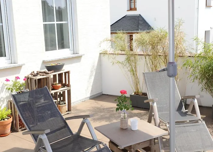 Weingut U. Gaestehaus Becker Platten